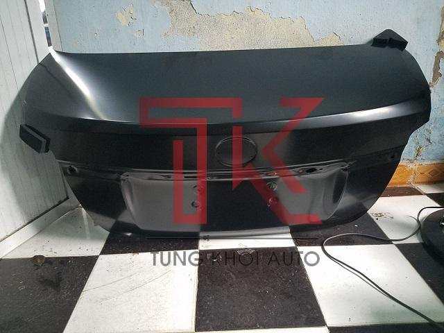 CỐP HẬU TOYOTA VIOS-