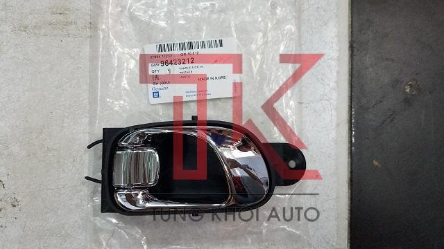 TAY MỞ CỬA TRONG CHEVROLET VIVANT