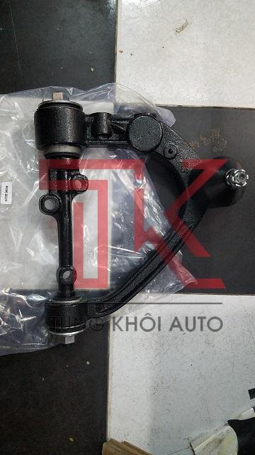 CÀNG A TRÊN PHẢI TOYOTA HIACE