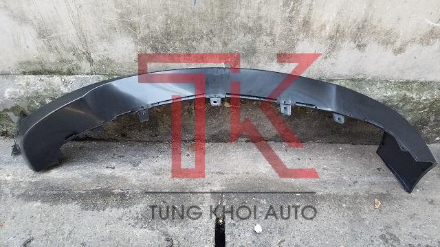 ỐP CẢN DƯỚI HYUNDAI STAREX-