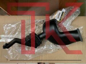 ống hút gió vào bầu lọc everest