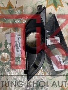 Ốp đèn gầm mazda bt50