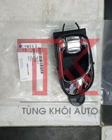 TAY MỞ CỬA TRONG CHEVROLET VIVANT