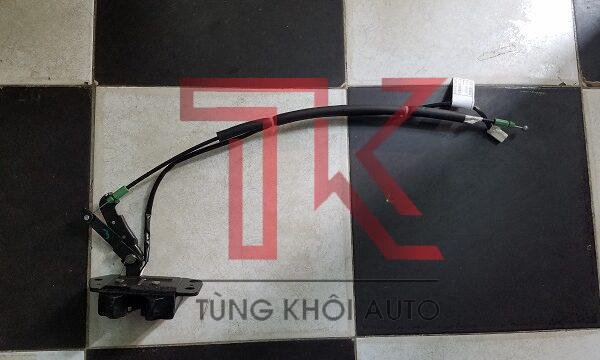 Ổ KHOÁ NGẬM CỐP HẬU TOYOTA HIACE