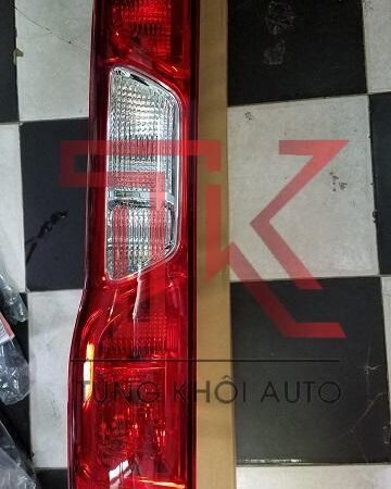 ĐÈN HẬU FORD TRANSIT