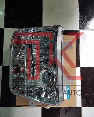 ĐÈN PHA 15 TẤN HYUNDAI HD270