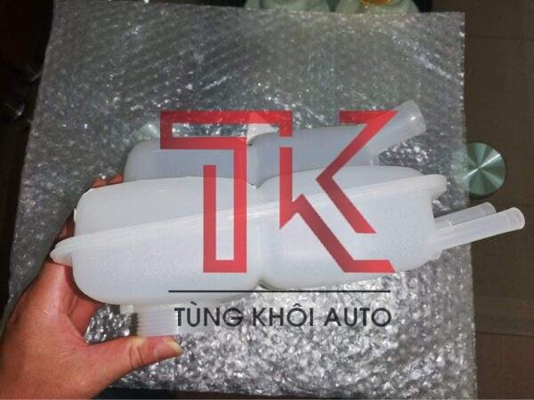 bình nước phụ ford mazda