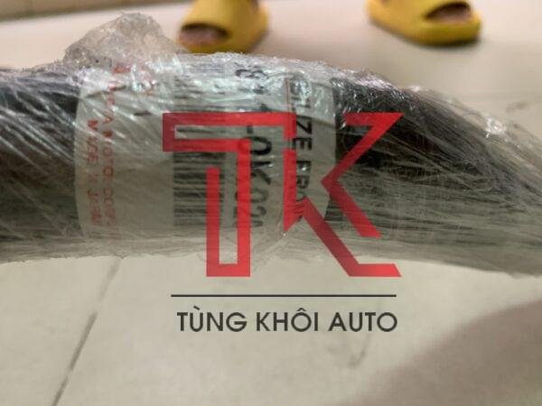 thanh cân bằng trước innova