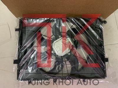 QUAT-GIO-DONG-CO-MERCEDES-E200