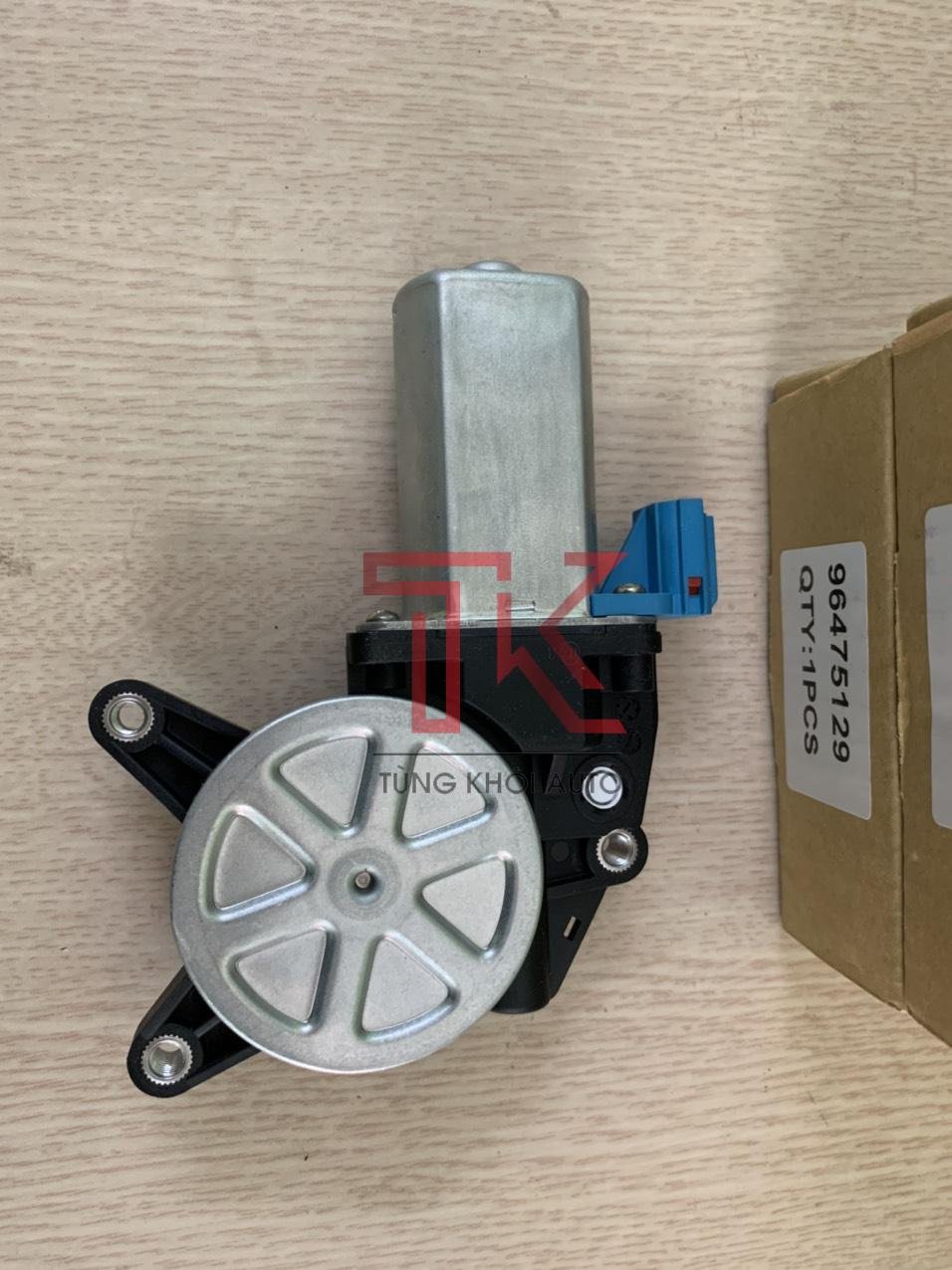 MÔ TƠ LÊN XUỐNG KÍNH DAEWOO NUBIRA (3) MÔ TƠ LÊN XUỐNG KÍNH DAEWOO NUBIRA