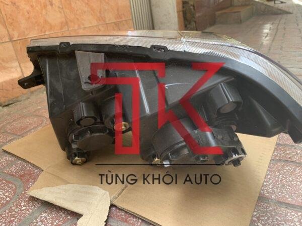 đèn pha xe trường giang