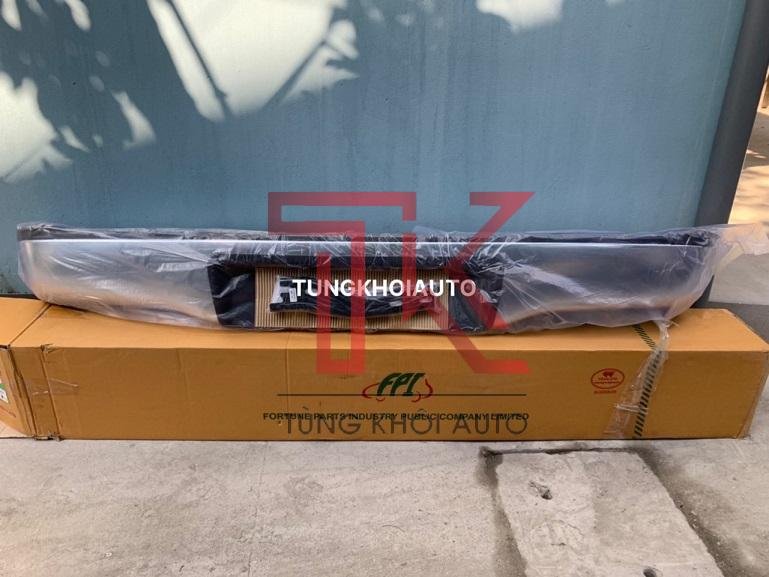 Cản sau Toyota Hilux 2013 hàng thái (9)