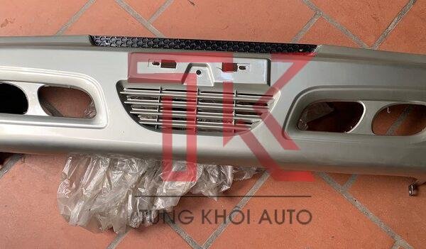 ba đờ sốc trước hoa mai