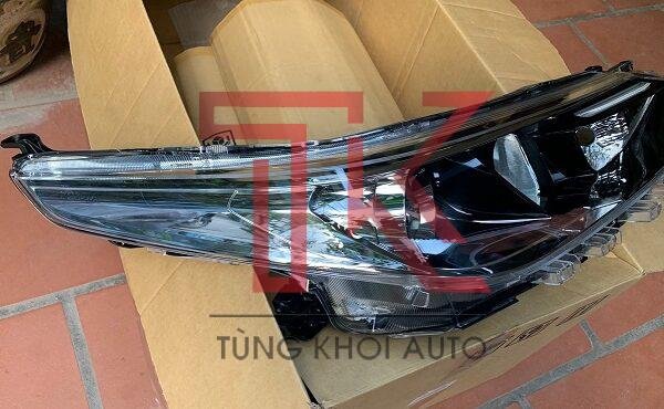 Đèn pha Toyota Vios có bi 19 20
