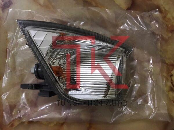 đèn xi nhan toyota innova