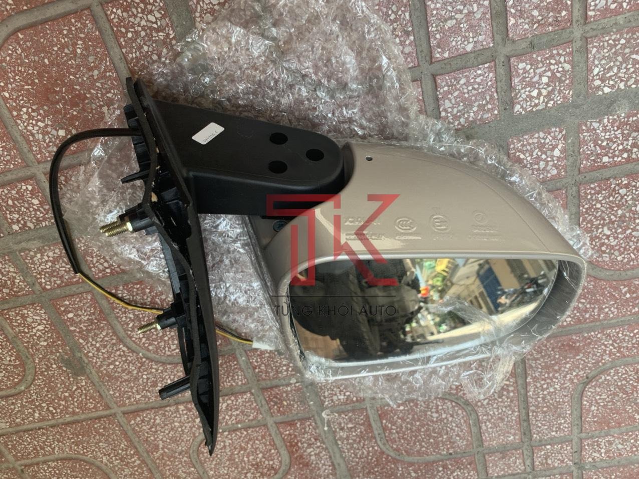 Gương chiếu hậu trường giang (7) Guong-chieu-hau-truong-giang