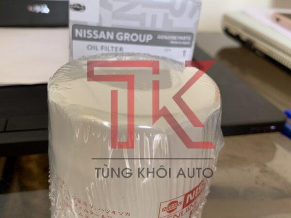 Loc-nhot-nissan-sunny-