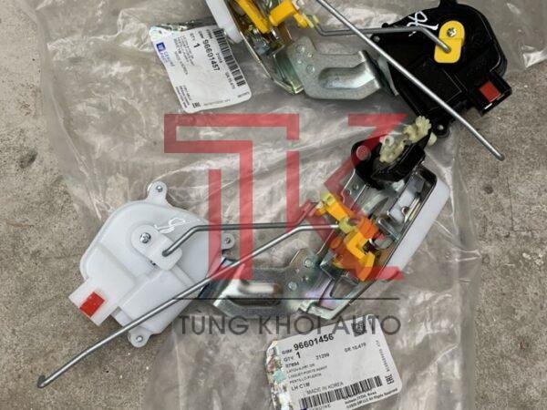 Ổ NGẬM KHÓA CỬA TRƯỚC DAEWOO MATIZ