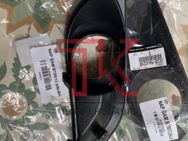 Ốp đèn gầm mazda bt50