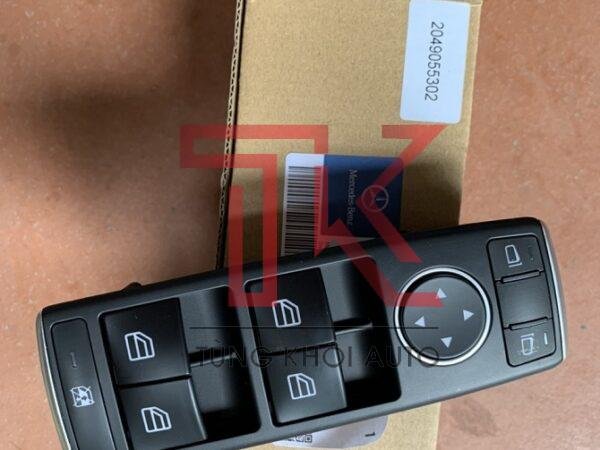 CÔNG TẮC LÊN XUỐNG KÍNH TỔNG MERCEDES E200
