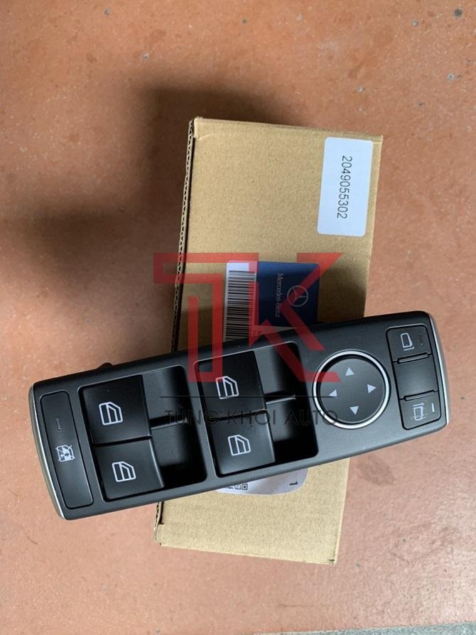 công tắc lên kính tổng Mer C200 (4) CÔNG TẮC LÊN XUỐNG KÍNH TỔNG MERCEDES E200