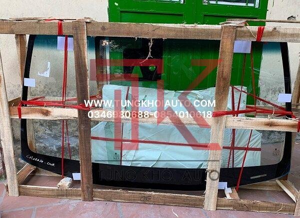 Kính chắn gió Chevrolet Colorado